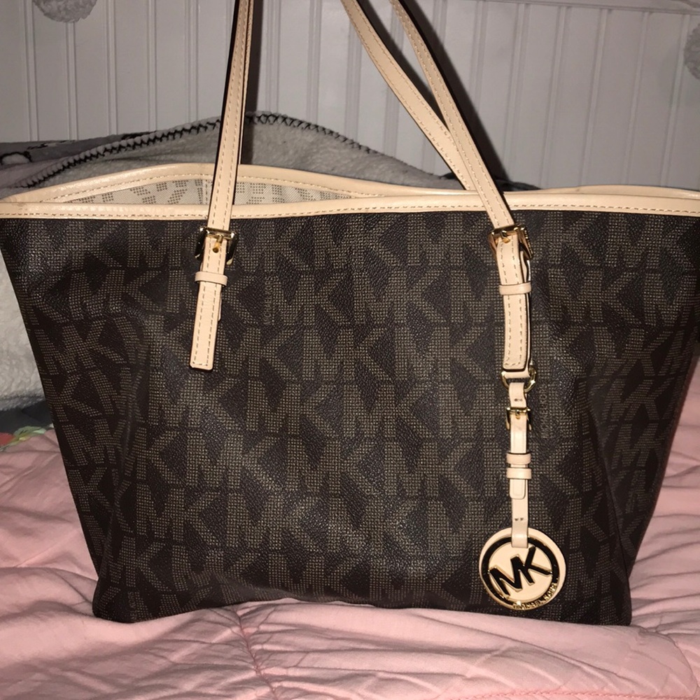 Michael Kors Jet Set Travel Tote